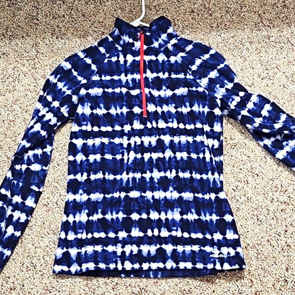EUC-Worn twice! Eddie Bauer Tie-dye Blue and white flannel, medium